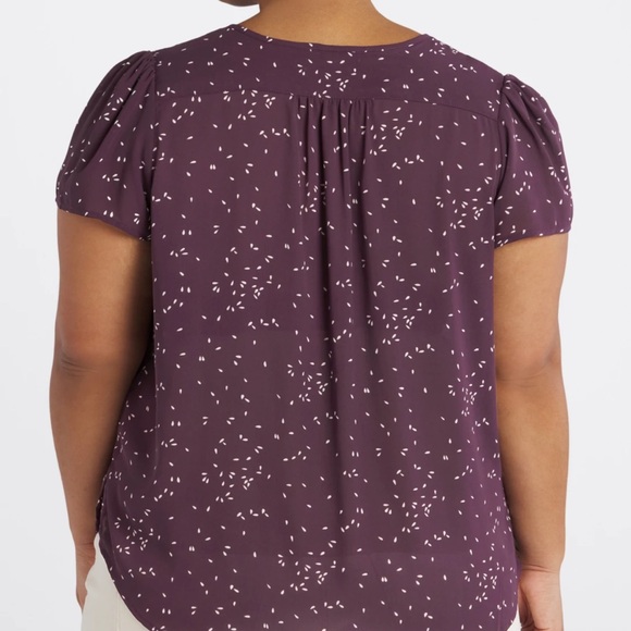 Monday Fun, Linnette Split Neck Smocked Blouse 1X - Picture 4 of 12